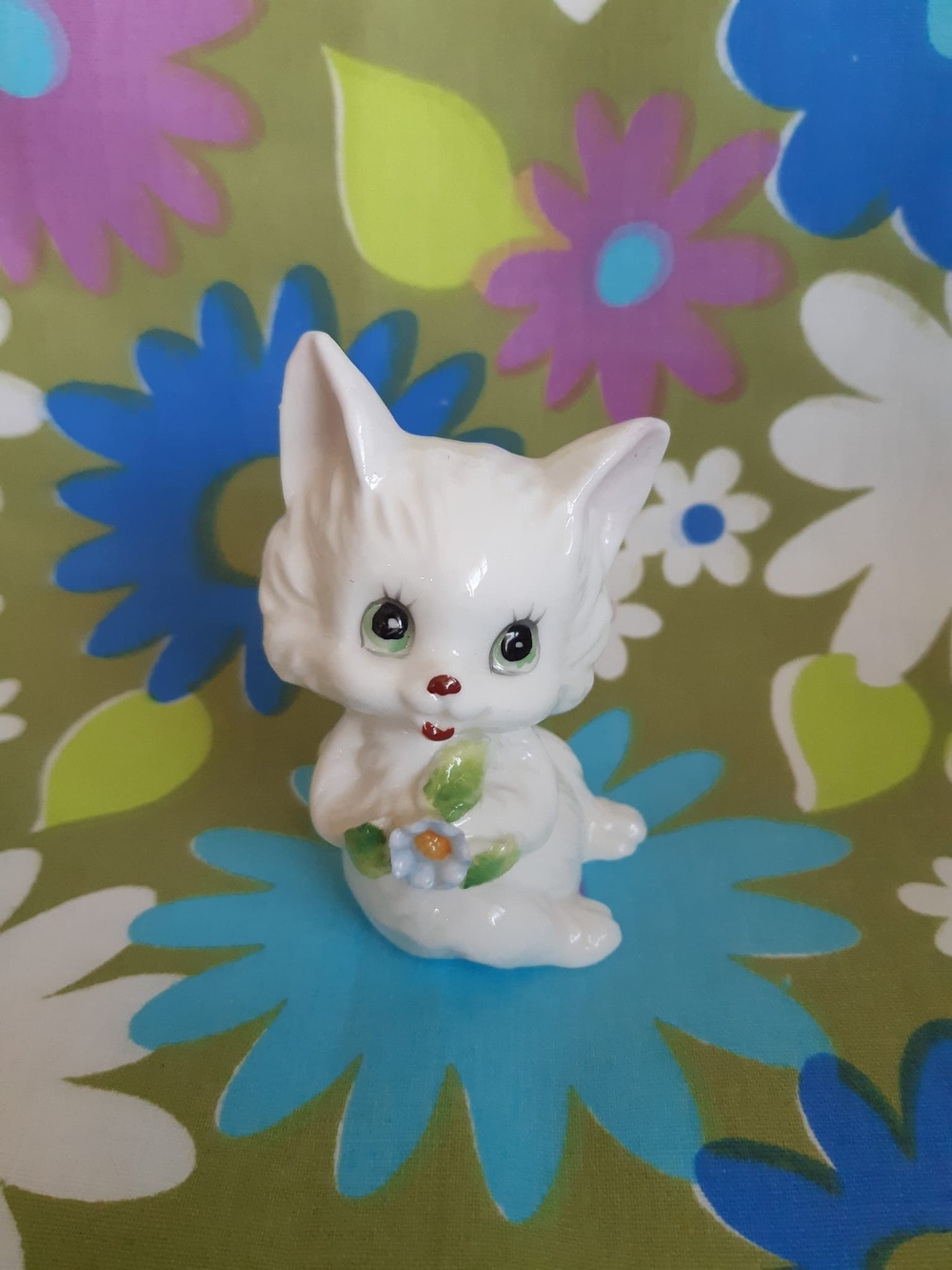 White Ceramic Kitten Figurine with Flower Accent